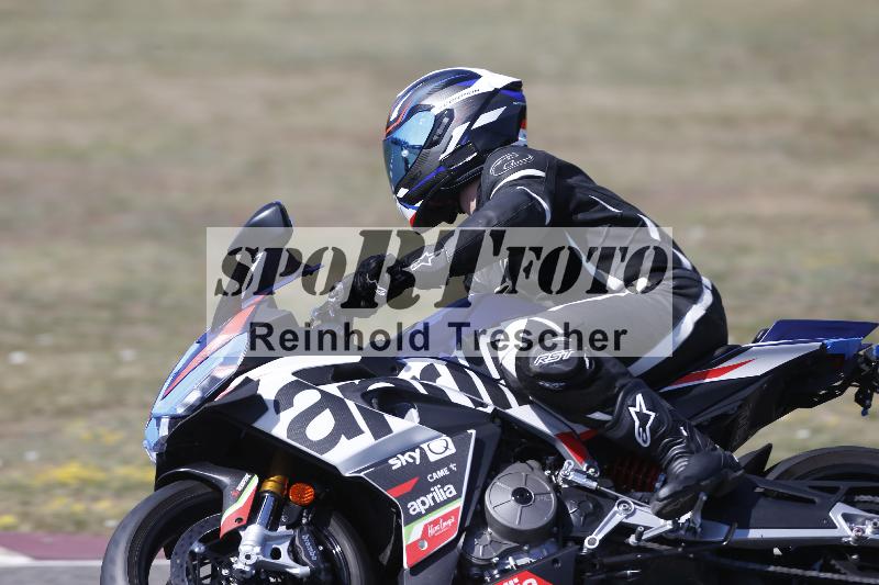 /36 08.08.2026  Pluess Motosport ADR/Freies Fahren/427